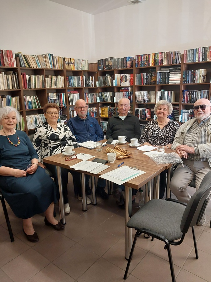 Spotkanie seniorów z Uniwersytetu Trzeciego Wieku w filii nr 3